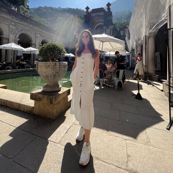 Dress - Picture 4 of 4